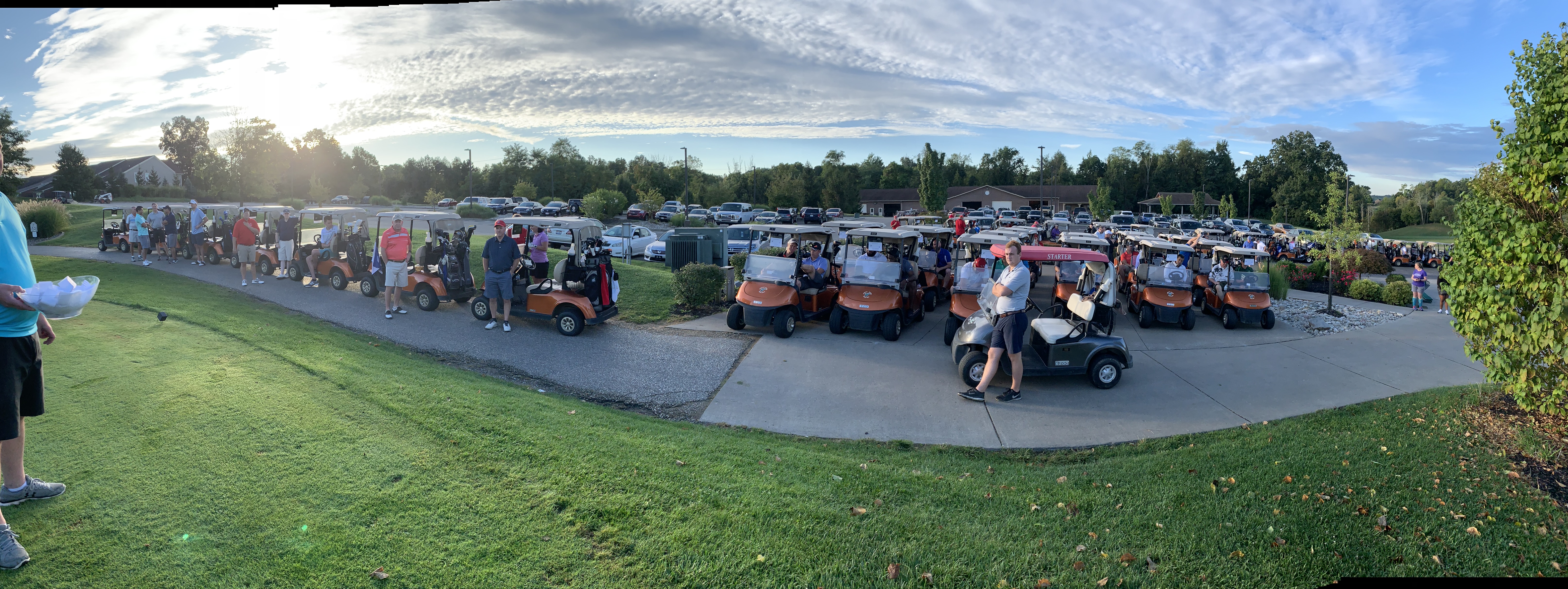 Golfers lined up and ready to go
